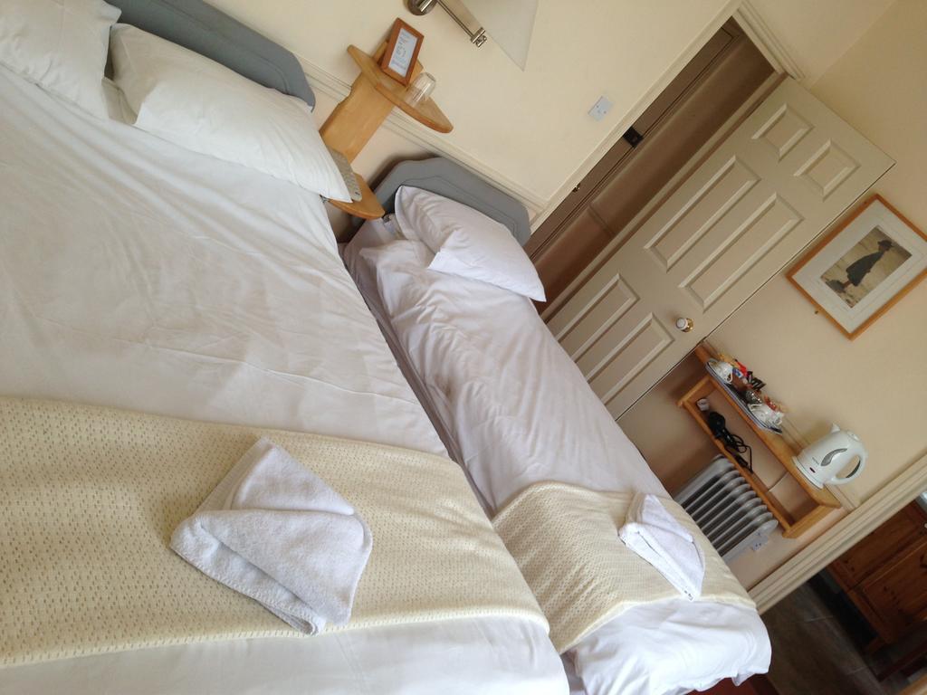 Adastral Hotel Brighton Room photo
