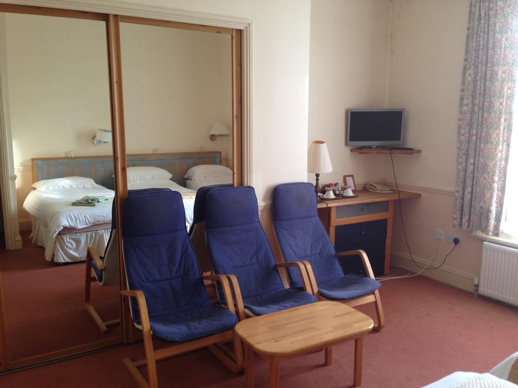 Adastral Hotel Brighton Room photo