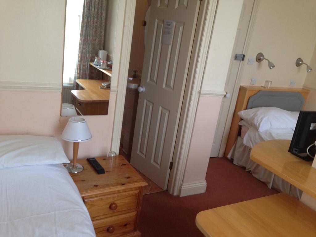Adastral Hotel Brighton Room photo