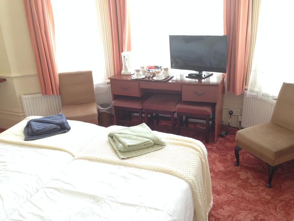 Adastral Hotel Brighton Room photo