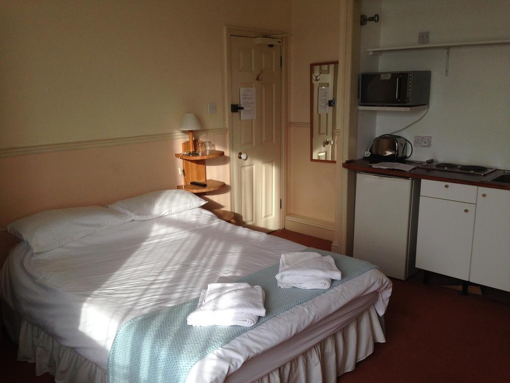 Adastral Hotel Brighton Room photo