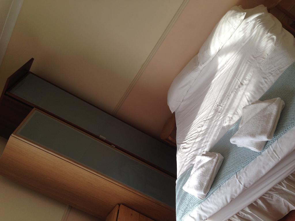 Adastral Hotel Brighton Room photo