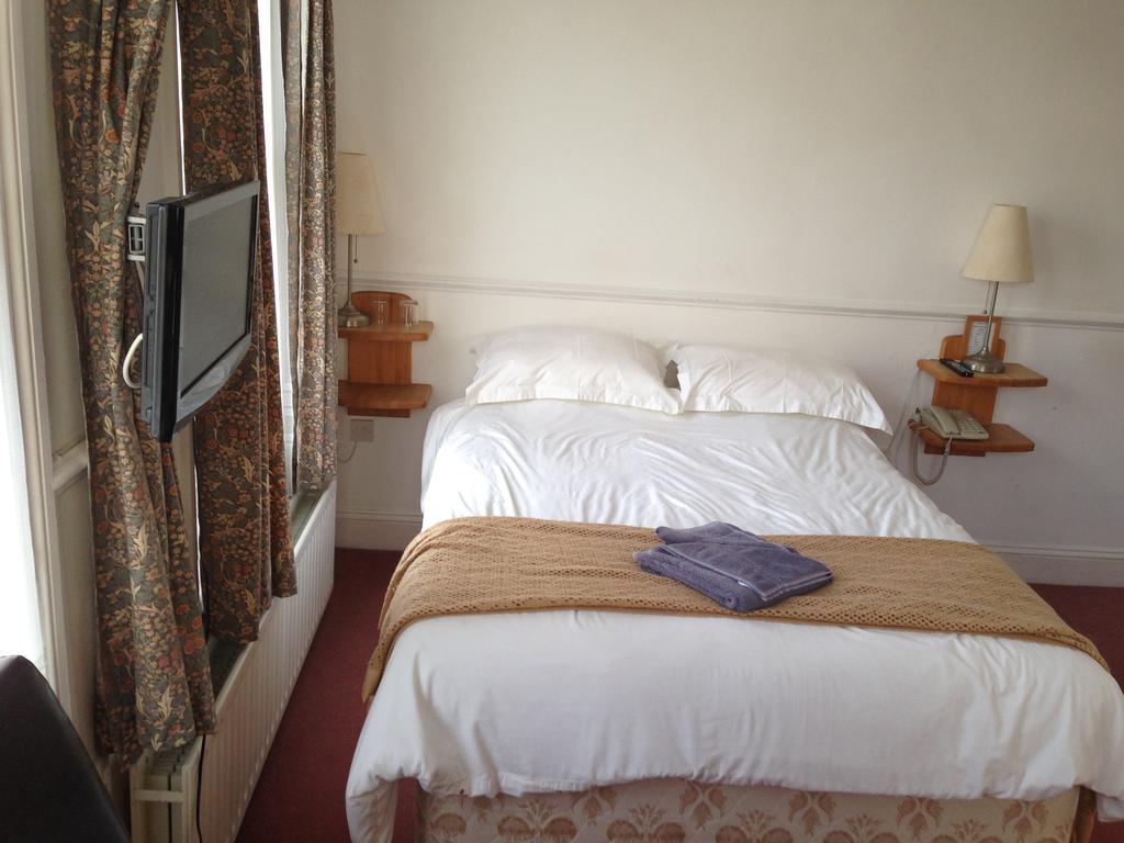 Adastral Hotel Brighton Room photo
