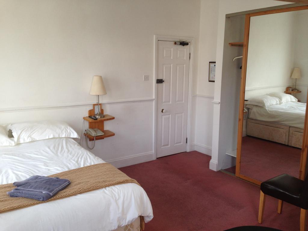 Adastral Hotel Brighton Room photo