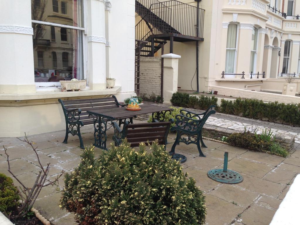 Adastral Hotel Brighton Exterior photo